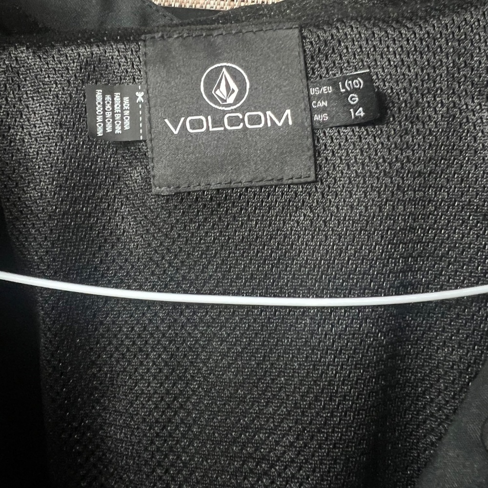 Volcom Windbreaker Jacket - Picture 4 of 5